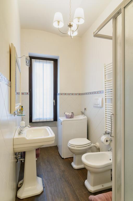 Mecenate 69 Suite Arezzo Szoba fotó